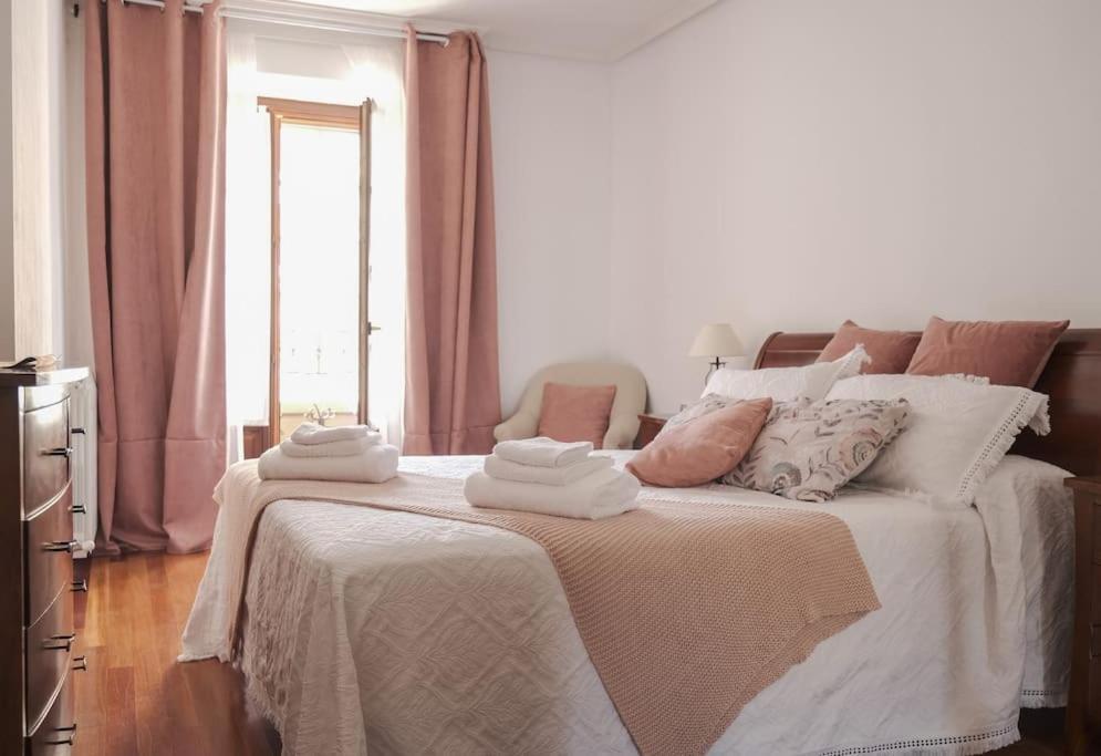 La Casina De Cori Lägenhet Luarca Exteriör bild