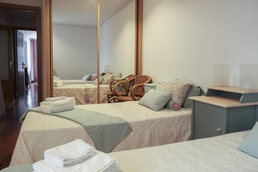 La Casina De Cori Lägenhet Luarca Exteriör bild