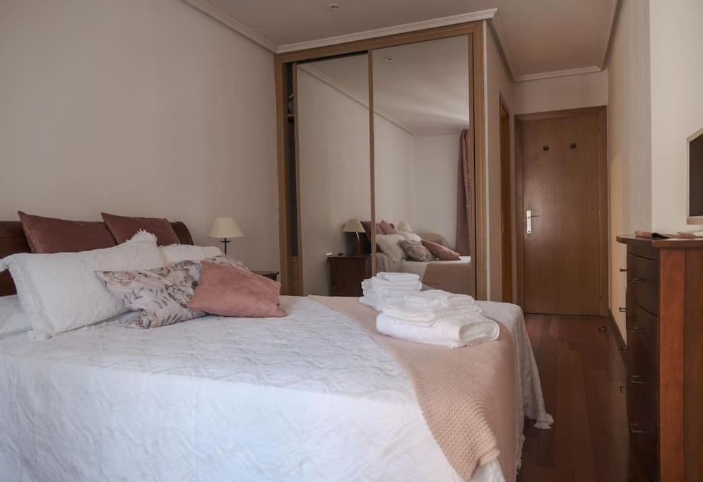 La Casina De Cori Lägenhet Luarca Exteriör bild