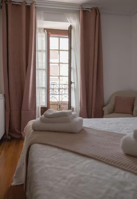 La Casina De Cori Lägenhet Luarca Exteriör bild